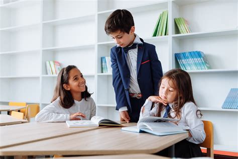 Colaboraci N De Familias Y Escuelas En El Fomento De La Lectura