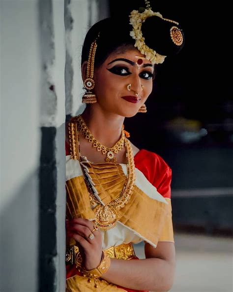 Mohiniattam Classical Dance Kerala Hd Phone Wallpaper Peakpx