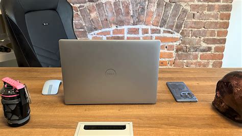 Dell Inspiron 14 Plus Vs Lenovo Slim 7i Gen 9 Battle Of The Budget