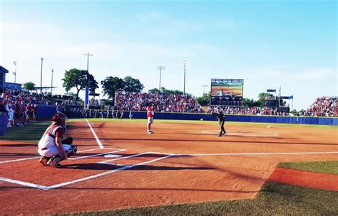 Women's College World Series - Session 8 (Texas vs TBD) Devon Park at ...