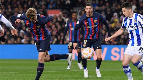 Link Live Streaming Laliga Spanyol Real Sociedad Vs Barcelona Di Vidio