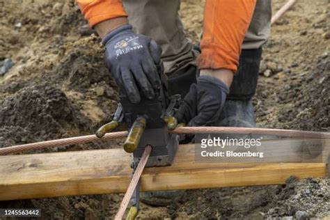 39 Grounding Cable Stock Photos, High-Res Pictures, and Images - Getty ...