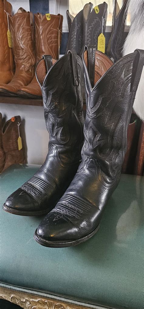 cowboy boots lucchese men 2