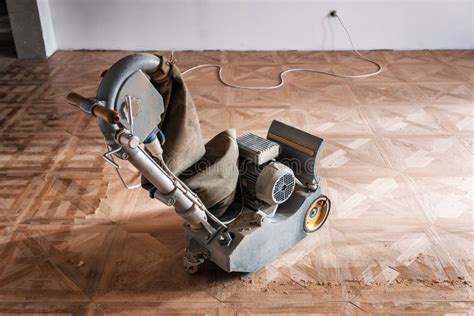 Floor sanding stock image. Image of refinishing, contractor - 22830865