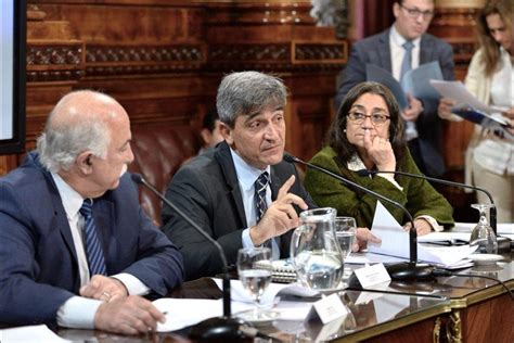 Ley de Enfermería el proyecto obtuvo dictamen favorable en el Senado