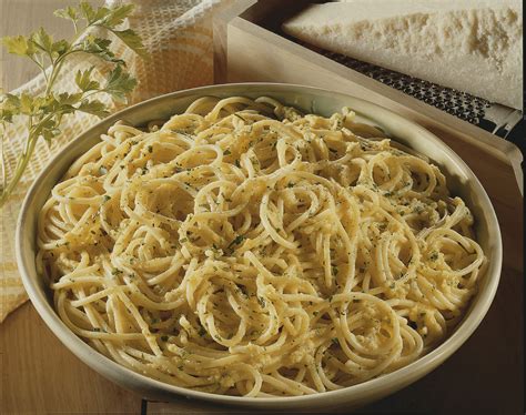 Ricetta Spaghetti Cremosi Al Prezzemolo Donna Moderna