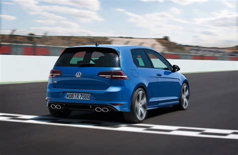 Volkswagen Golf R New Photos And Video