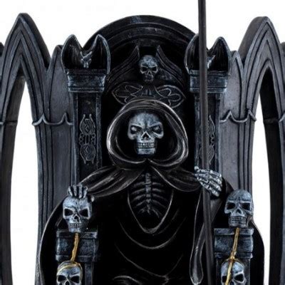 Santa Muerte Negra Figura Cm Sentada Trono Imagen Resina Avunto