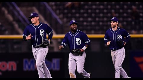 Renfroe S Th Inning Homer Off Bryan Shaw Lifts Padres Over Rockies At