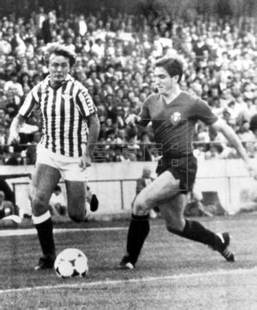 Historia del Real Betis Hoy hace 38 años Betis 4 Osasuna 2 Historia