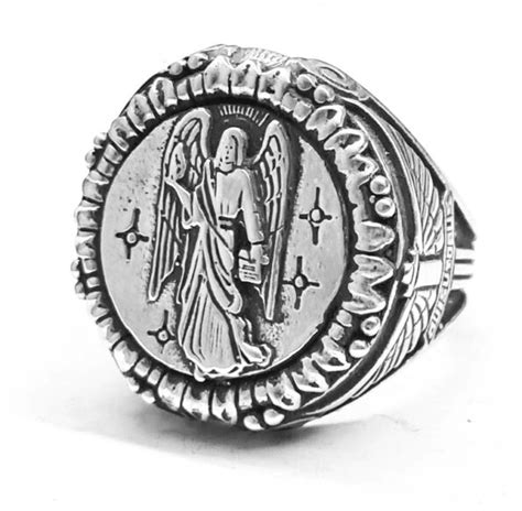 Anillo Sello Uriel Con Espada En Plata 1 9 Cm 15 Gr Art 1432 Místico