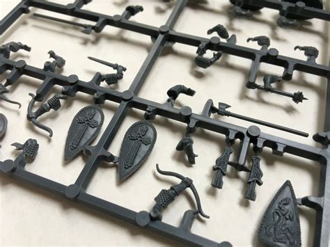 Deus Vult Russian Infantry New One Sprue 5 Miniatures Fireforge