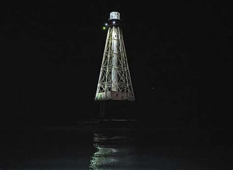 150-year-old Florida Keys lighthouse illuminated for first time in a decade