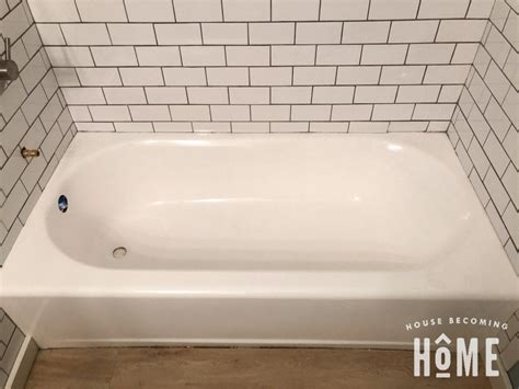 How to Paint a Bathtub | Rustoleum Tub and Tile - House Becoming Home