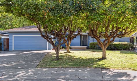 Central Davis Contemporary Home In Davis California United States For