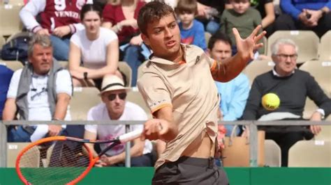 Who is Flavio Cobolli? Meet the rising star of Italian tennis set to ...