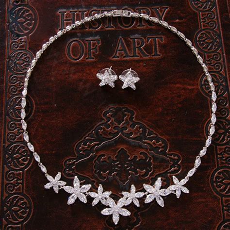 Buy Wholesale Luxury Simple Banquet Wedding Jewelry Sets Flower