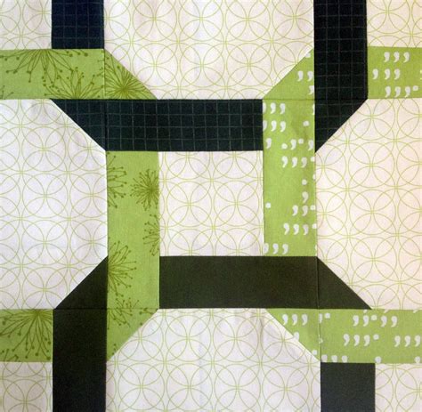 Starwood Quilter Celtic Twist Quilt Block