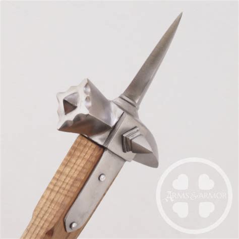 medieval battle hammer