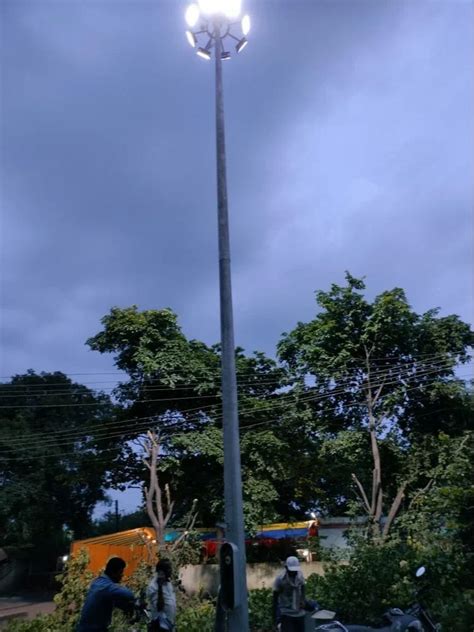 LED Cool White Mtrs Hot Dip Galvanized High Mast System At Piece High Mast System