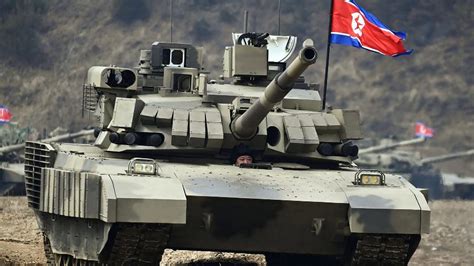 Líder da Coreia do Norte apresenta novo tanque de combate