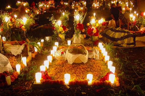 Pátzcuaro El Mejor Destino Para Disfrutar El Día De Muertos Pátzcuaro Info