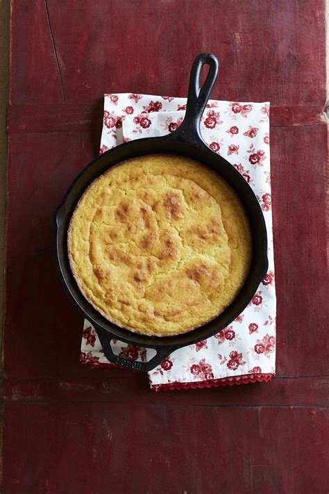 What Is Cornmeal? - How to Cook With Cornmeal