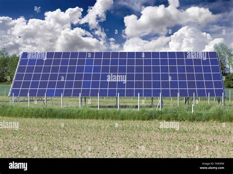 Solar Collector Hi Res Stock Photography And Images Alamy