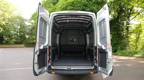 Ford Transit Van Dimensions Capacity Payload Volume Towing Parkers