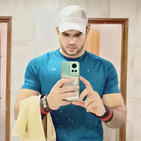 Defence Ke Lions 🦁 Youtube
