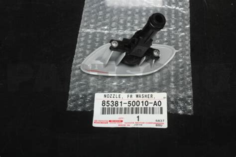 8538150010A0 Genuine Toyota NOZZLE HEADLAMP CLEANER WASHER 85381 50010