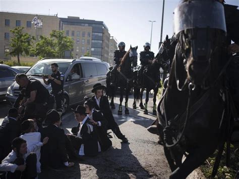 Ultra Orthodox Protesters Block Jerusalem Roads Ahead Of Israeli Court