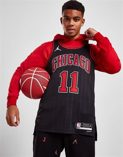 Black Jordan NBA Chicago Bulls DeRozan #11 Swingman Jersey | JD Sports ...