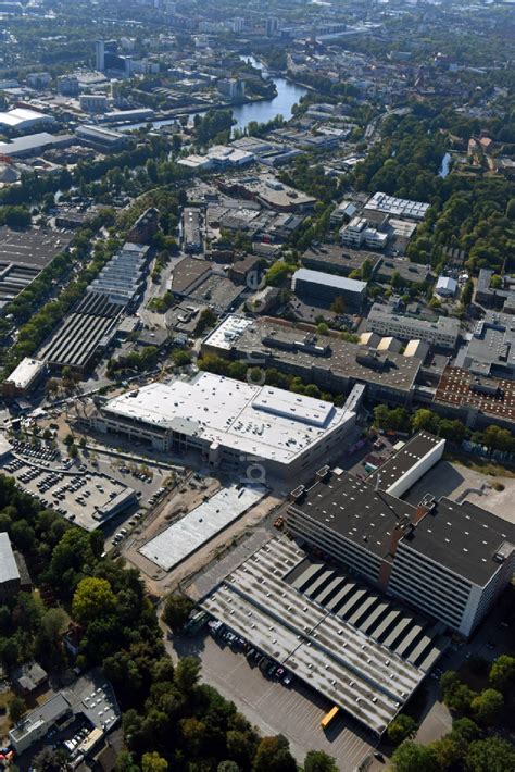 Berlin aus der Vogelperspektive Werksgelände der Bayerische Motoren