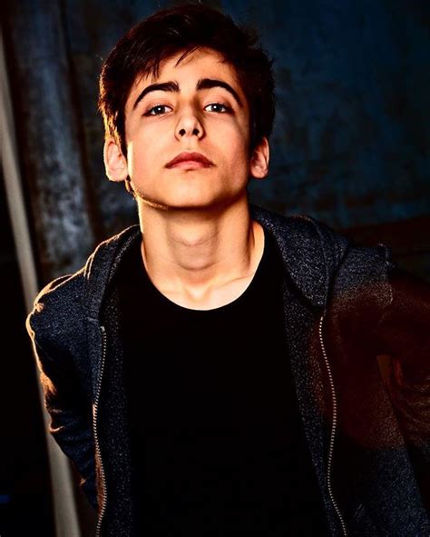 Aidan Gallagher Is Hot Ideal Boyfriend Future Boyfriend Celebrity