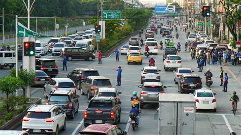 MMDA Eyes Katipunan Avenue Traffic Mitigating Solutions