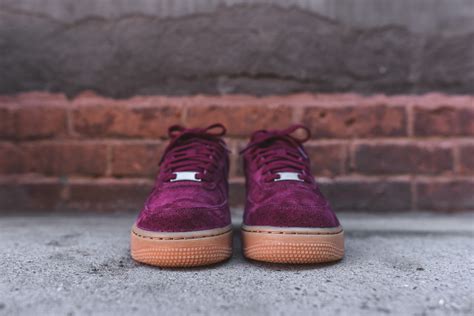 Nike Womens Air Force 1 07 Deep Garnet Gum Air 23 Air Jordan