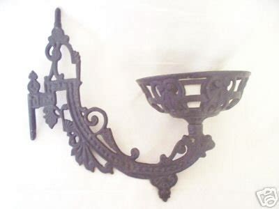 Antique Cast Iron Victorian Oil Lamp Bracket Holder