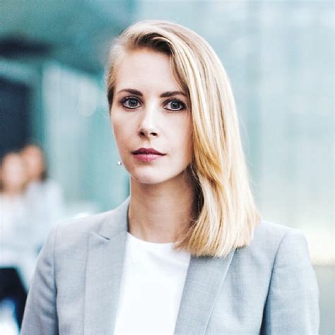Ekaterina Kalenova - Supervising Recruiting Consultant - EY (Ernst ...