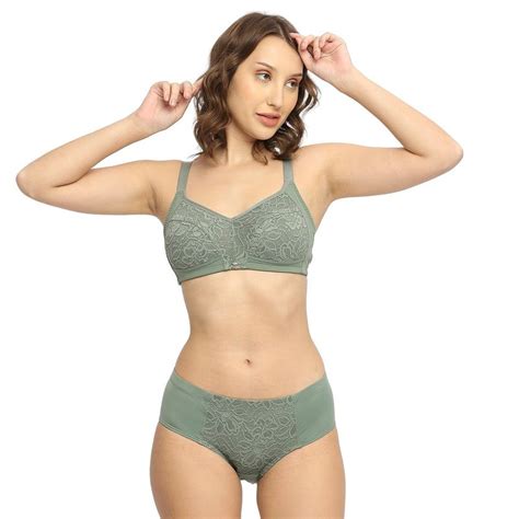 Buy Soie Full Coverage Non Padded Non Wired Bra With Mid Waist Lace Brief Set Of 2 Online