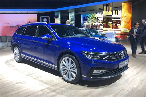 Sporty new limited run Volkswagen Passat R-Line Estate revealed | Auto ...