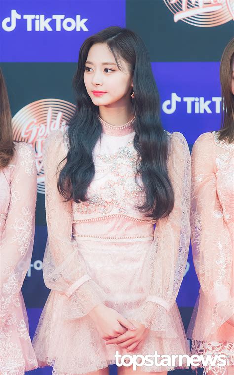 [hd포토] 트와이스 Twice 쯔위 ‘동화 속 공주님’ 제34회 2020 골든디스크어워즈 최규석 기자 톱스타뉴스