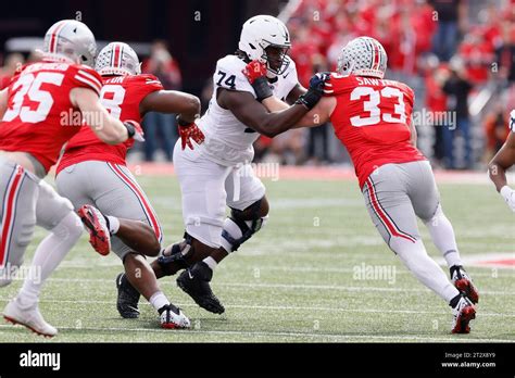 Penn State Offensive Lineman Olumuyiwa Fashanu Plays Against Ohio State