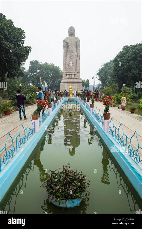 India, Varanasi, Sarnath temple Stock Photo - Alamy