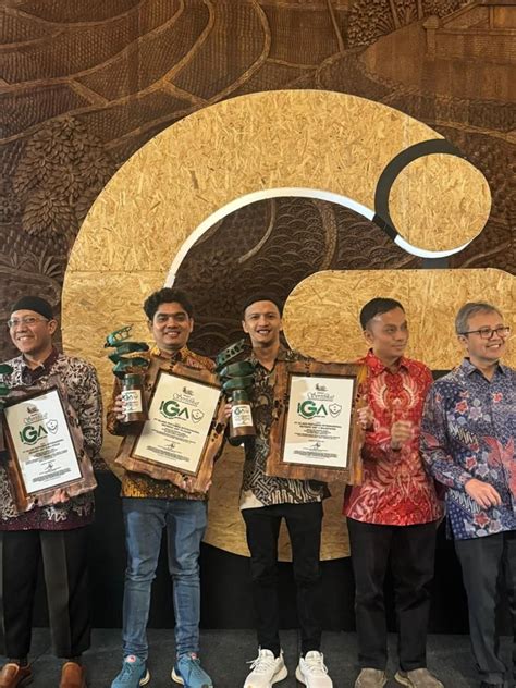 Kilang Pertamina Unit Balikpapan Raih Indonesia Green Award