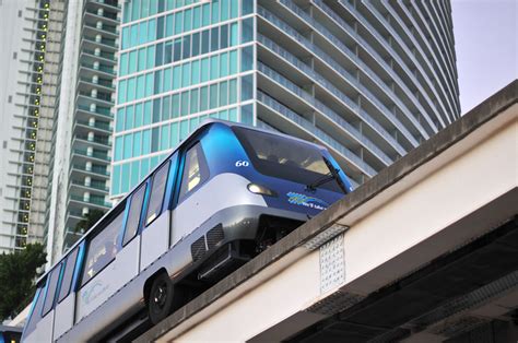 Miami People Mover View From A Bar And Grill Across The St Flickr