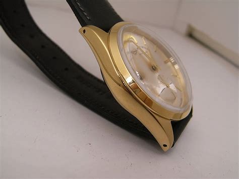 Yahoo オークション 美品定価38500 VAGUE WATCH ADAM ET ROPE 腕