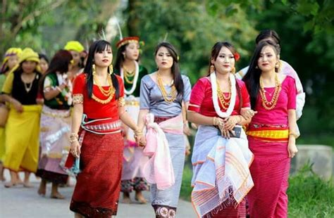 A Group Of Manipuri Girl Beautiful Blonde Girl Traditional Dresses