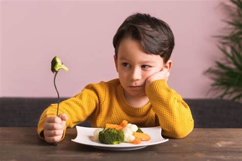 Internauci oburzeni zachowaniem matki Opowiedziała jak zmusza dziecko