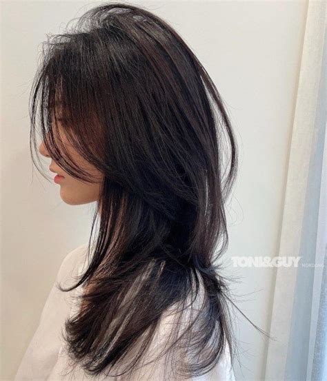 30 Trendiest Asian Hairstyles For Women To Try In 2024 Hair Adviser Asian Hair Long Hair